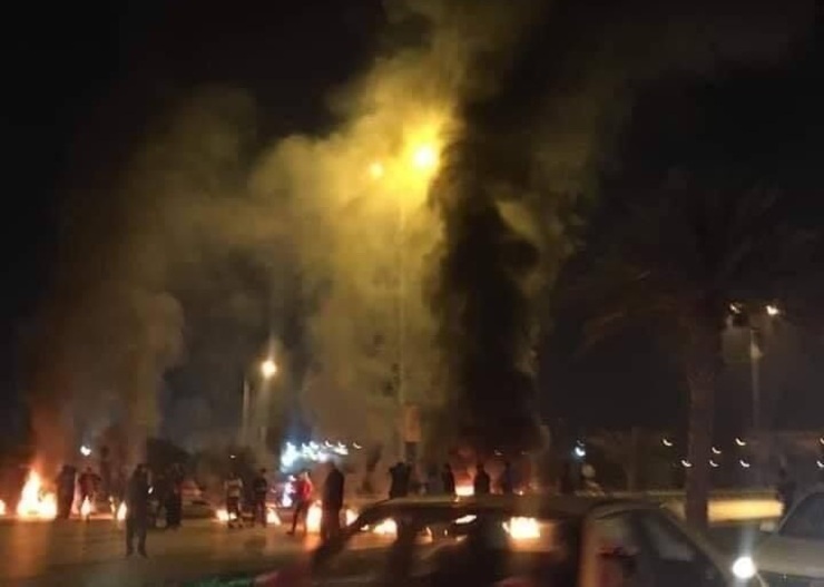 دفتر دادستان نجف در آتش