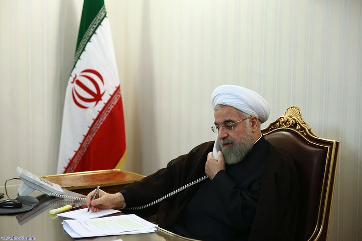 روحانی: اجرای پروتکل‌های وزارت بهداشت و ستاد ملی مقابله با کرونا با جدیت و قاطعیت