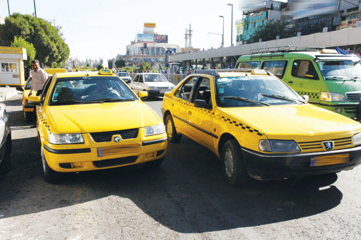 کیوآرکد جایگزین پرداخت نقدی در تاکسی‌های مشهد