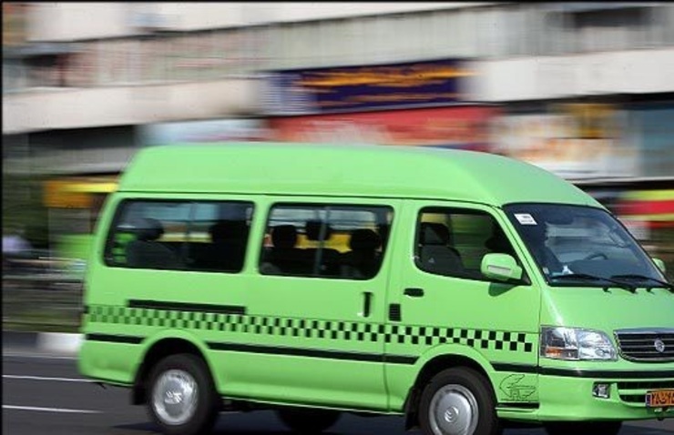 اختصاص حدود ۱۰۰ دستگاه ون تاکسی برای سرویس دهی درون استانی به زائران امام رضا (ع)