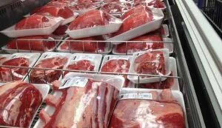 عرضه گوشت قرمز ارزان قیمت در ۲۲ فروشگاه شهر مشهد
