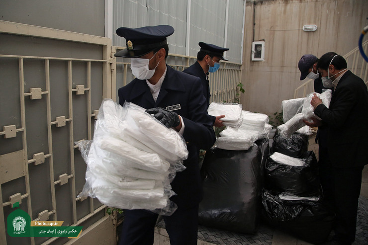 ۵۰۰ دست لباس پزشکی در بیمارستان‌های ارتش و طالقانی مشهد توزیع شد