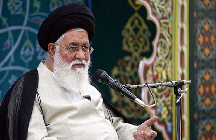 امام جمعه مشهد: انقلاب اسلامی مرز توقف ندارد