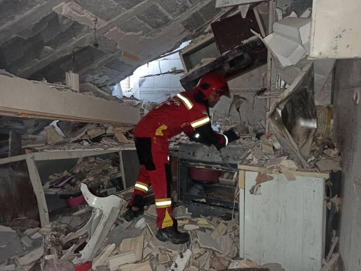 انفجار منزل مسکونی با نشست گاز در اهواز+تصاویر
