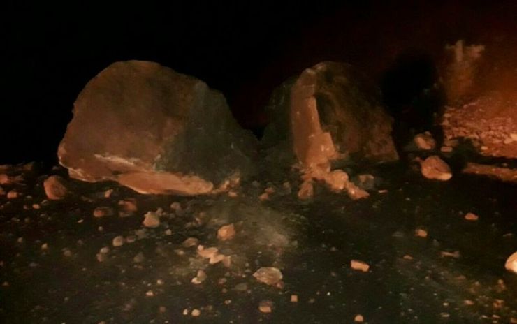 فوت ۲ نفر بر اثر ریزش کوه در زلزله دیشب سفیدسنگ