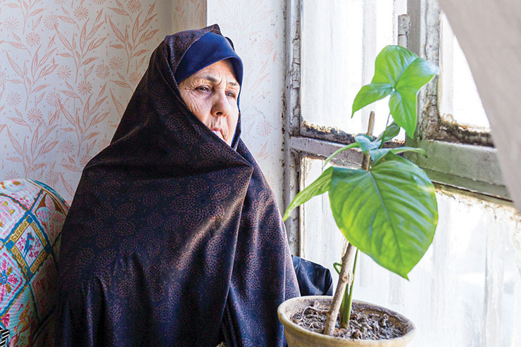 همسر شهید سید جعفر لکزائیان از مشکلات زندگی خود می گوید