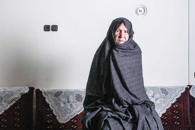روایتی درباره پرتره‌ای که محمد ادیبی از یک مادر شهید ثبت کرد