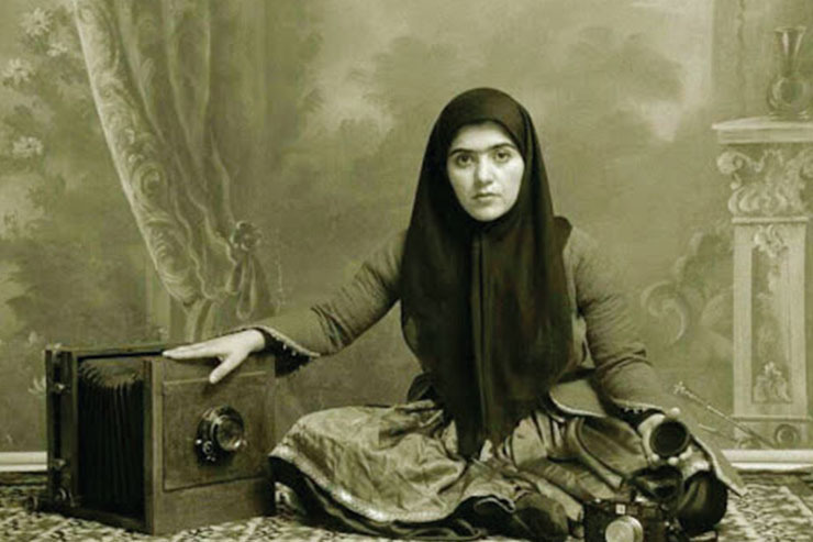 نخستین زن عکاس در مشهد | نگاهی به تاریخچه ورود دوربین عکاسی به ایران و مشهد