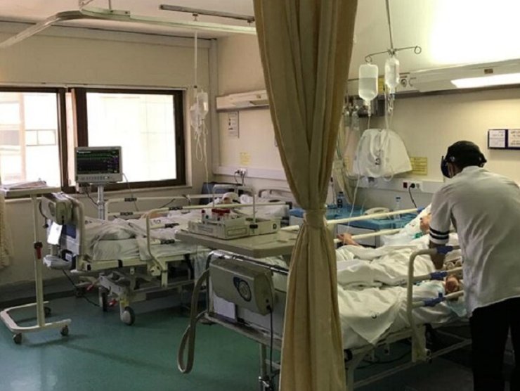 کودک سبزواری در بیمارستان بستری شد | کودک‌آزار متواری است + عکس