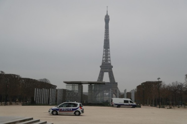فرانسه در قرنطینه تمام‌عیار
