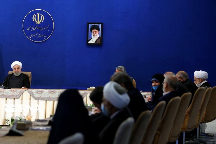 روحانی: برای آینده کشور باید به‌دنبال حزب باشیم