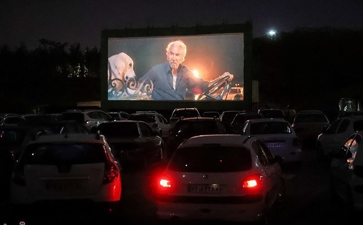 برپایی «سینما ماشین» در دهکده شاندیز