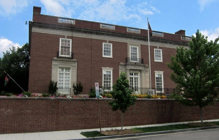 بازسازی دیوار سفارت افغانستان در واشنگتن با هزینه ۱/۸ میلیون دلار