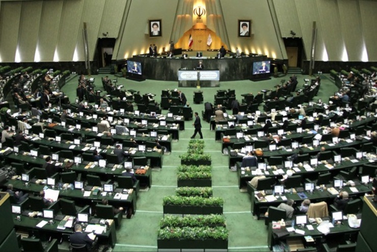 نامه ۲۳۰ نماینده مجلس به رهبر انقلاب درباره جاسوسی از طریق جریان نفوذ