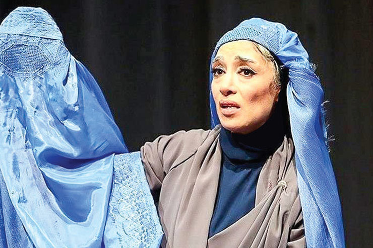 «نامه‌های عاشقانه از خاورمیانه» یک نمایش زنانه و سیاسی با تمرکز روی جنگ، عشق و مرگ