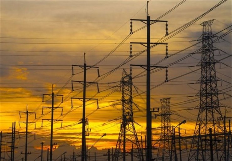 وضعیت مصرف برق در ۱۰ استان کشور قرمز شد