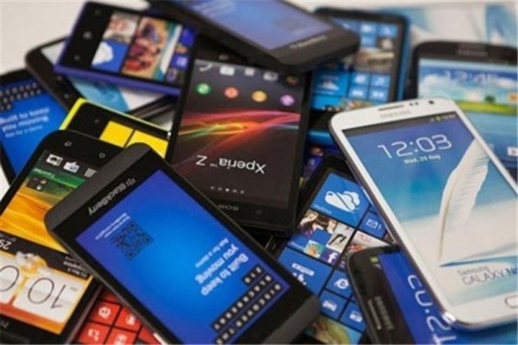 علت افزایش قیمت گوشی‌های تلفن همراه در روز‌های اخیر + فیلم
