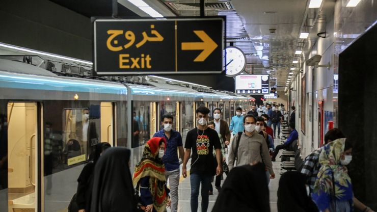 کاهش جابه‌جایی مسافر مترو مشهد از ۲۴۰ هزار به ۱۱۰ هزار نفر در روز