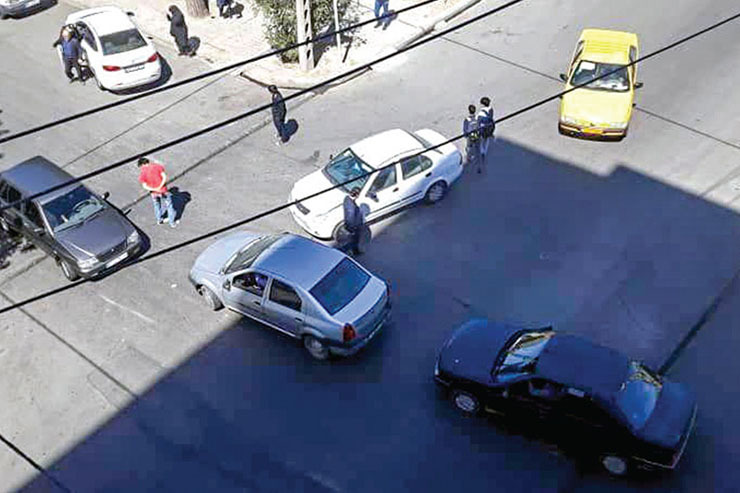 داستان چهارراهی در خیابان عدل خمینی (ره) مشهد که هر هفته یک تصادف دارد
