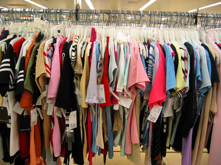 فروش پوشاک نسبت به سال گذشته تقریبا صفر است