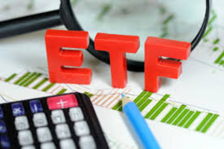 جهانگیری اصلاح مصوبه واگذاری سهام دولت در صندوق ETF را ابلاغ کرد