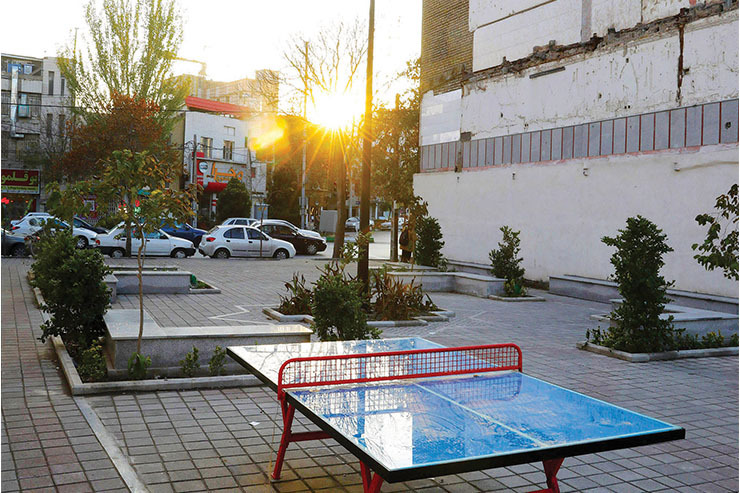 پاتوق محله آبکوه مشهد در انتظار روز‌های گفتگو