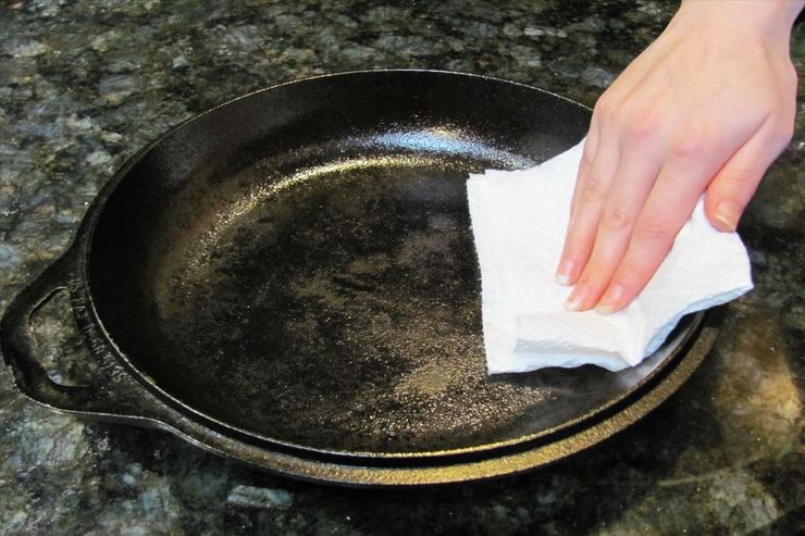 با این ۴ روش ظروف سوخته را تمیز کنید
