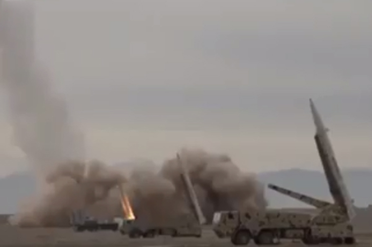 موشک های سپاه، حمله به تاسیسات اتمی دیمونا اسرائیل را تمرین کردند + ویدئو