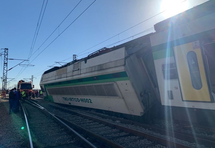 لحظه برخورد دو قطار در حادثه مترو تهران - کرج + فیلم