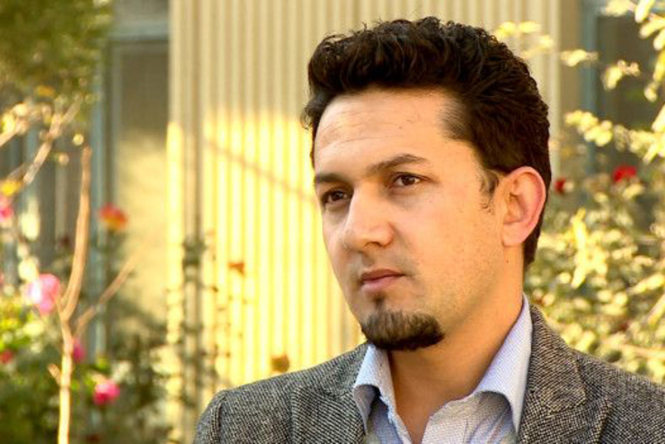 گفت‌وگو با مجیب مهرداد شاعر افغانستانی و برنده جایزه «شاملو»