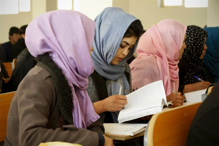 دانشگاه‌های دولتی افغانستان بدون حضور دانشجویان دختر بازگشایی می‌شود