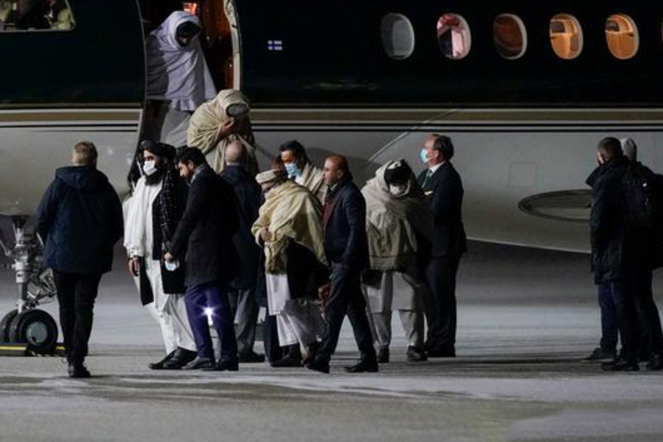 زنان حاضر در هیئت اعزامی طالبان به اسلو درخواست پناهندگی داده‌اند