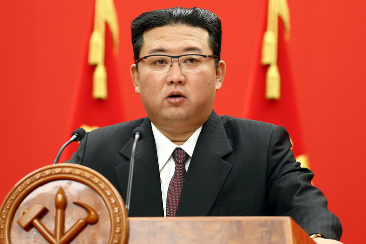کیم جونگ اون سالروز پیروزی انقلاب را به رئیسی تبریک گفت