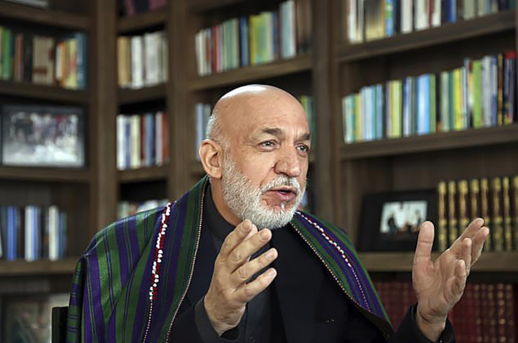 کرزی: به حاکمان فعلی افغانستان توصیه می‌کنم به ایران آب بدهند
