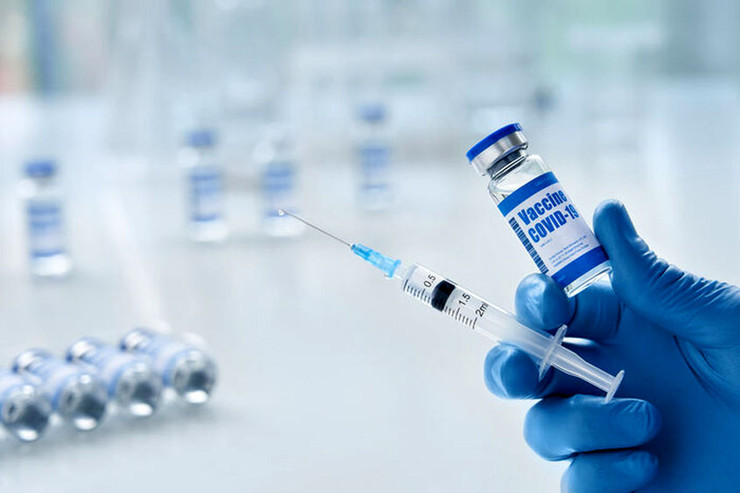 دز چهارم واکسن کرونا به چه افرادی تزریق می‌شود؟