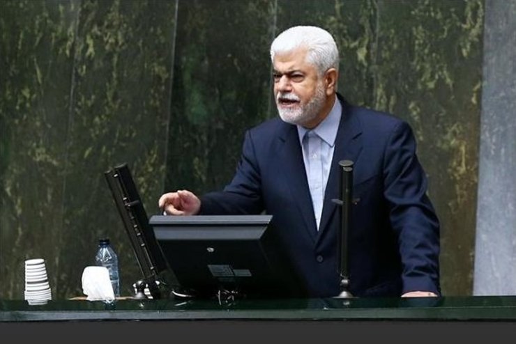 رییس کمیسیون بهداشت خطاب به روحانی: فورا مرزهای سه گانه کشور مسدود شود