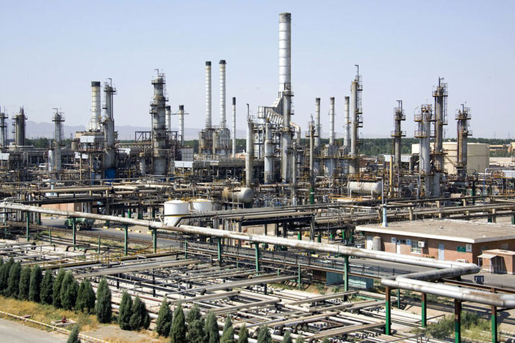 پالایشگاه نفت تهران بعد از مهار کامل آتش به خط تولید بازگشت