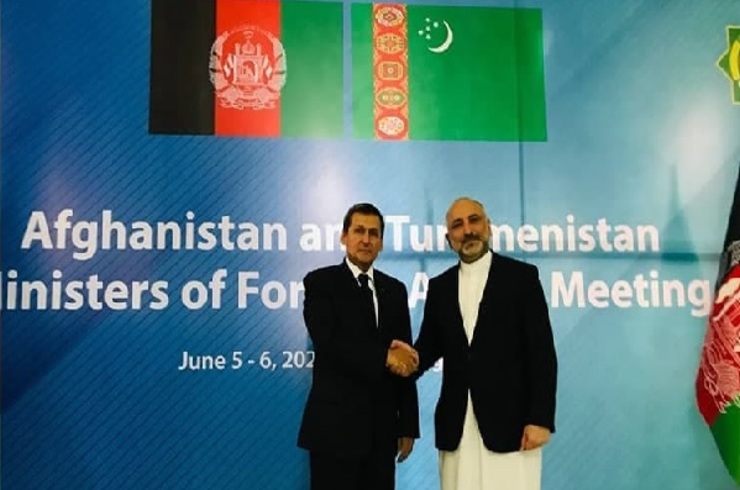 تاکید وزرای خارجه ترکمنستان و افغانستان برگسترش همکاری‌های منطقه‌ای