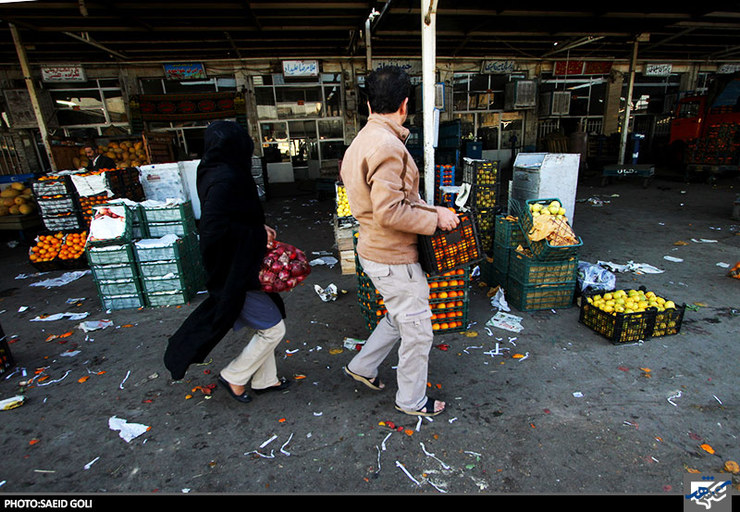 درباره تصویرپرحاشیه بازار میوه و تره‌بار قیطریه تهران