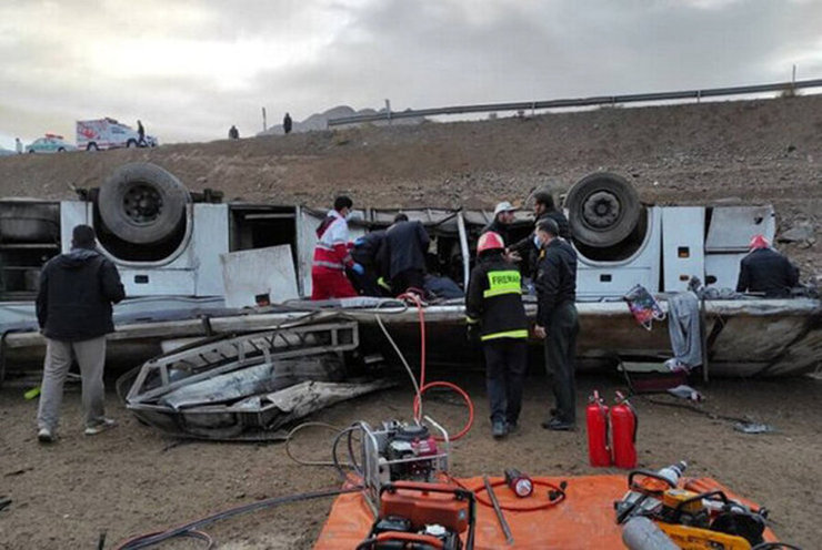 واژگونی اتوبوس در جاده هراز (امروز ۳۰ تیرماه ۱۴۰۰) + ویدئو