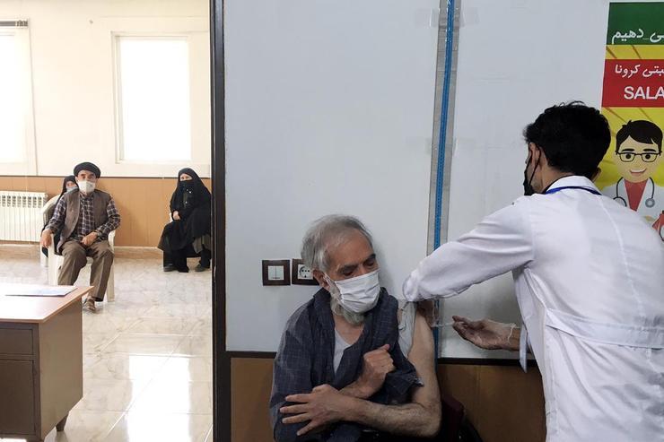 جمعیت هلال احمر: یونیسف یک میلیون دز واکسن برای اتباع خارجی ساکن ایران اختصاص داده است
