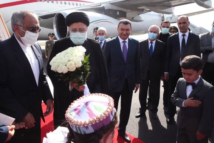 رئیسی وارد دوشنبه پایتخت تاجیکستان شد