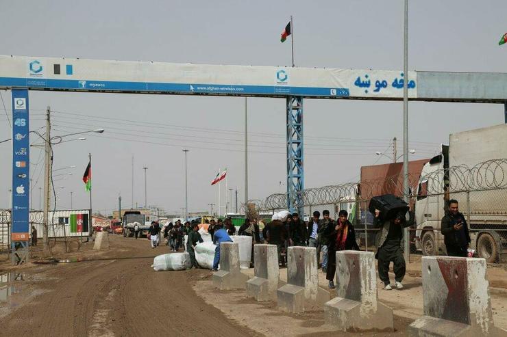 جانشین فرمانده مرزبانی ناجا: روزانه ۲هزار مهاجر افغان به مرزهای ایران مراجعه می‌کنند