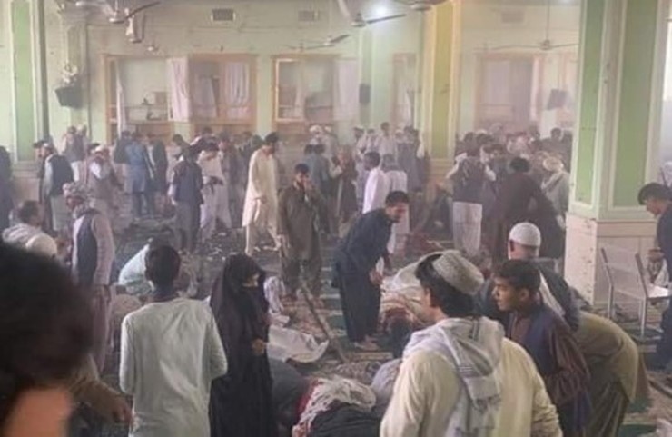 وقوع انفجار در مسجد «امام‌بارگاه» قندهار افغانستان + فیلم و عکس