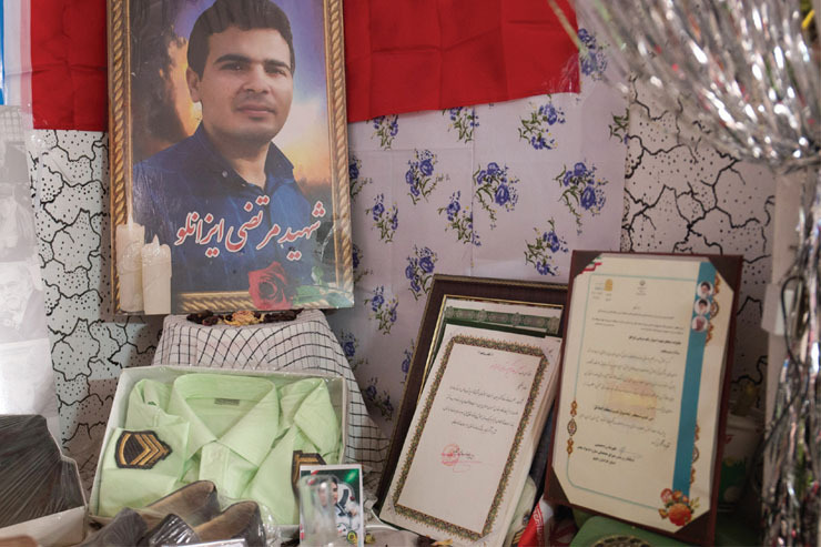 پسر پاک‌سیرت یک پاکبان | درباره شهید مرتضی ایزانلو، شهید جوان نیروی انتظامی محله رسالت مشهد