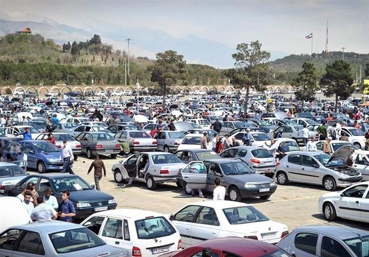 قیمت خودرو‌های داخلی و خارجی در بازار امروز ۲۶ مهر ۱۴۰۰ + جدول