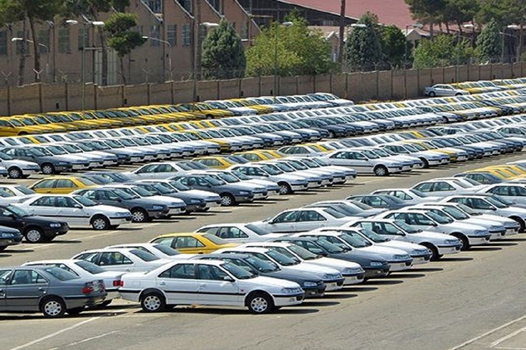 رئیس سازمان بازرسی: ۱۴۵هزار خودروی موجود در پارکینگ‌ خودروسازان تا پایان آبان ماه صفر می‌شود