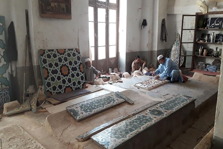 وضعیت ناگوار هنر کاشی‌سازی سنتی در هرات + عکس