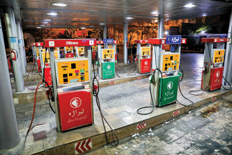 پس از حمله سایبری کدام جایگاه‌های عرضه بنزین در مشهد فعال شد؟ (۴ آبان ۱۴۰۰)