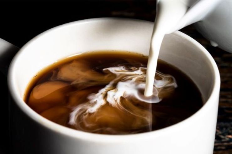 نوشیدن قهوه با شیر و شکر ممنوع!